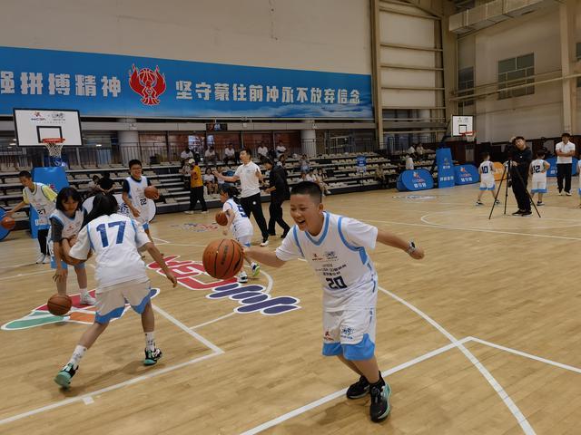 绳梯训练篮球_2